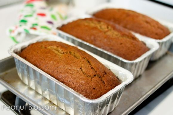 {Fall Baking} Best Ever Pumpkin Bread: This is my standard pumpkin bread recipe for 5 years and counting. Mix once, get 3 loaves. Perfect for sharing with friends or stocking your freezer!